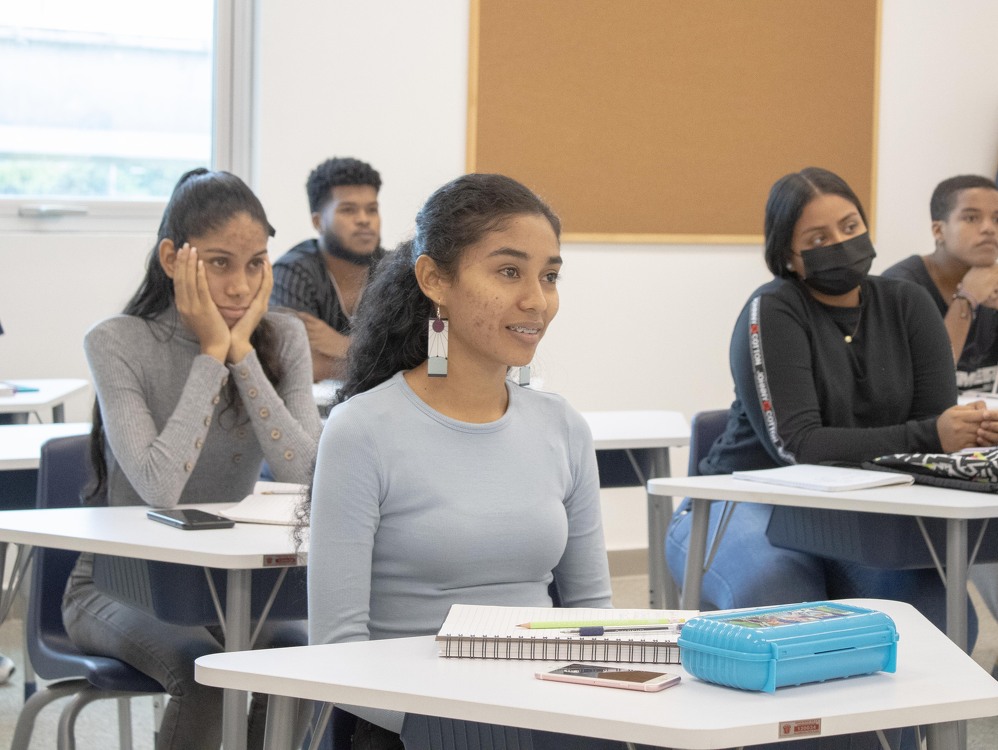 Imagen de portada Estudiantes del ITSE inician III Cuatrimestre 