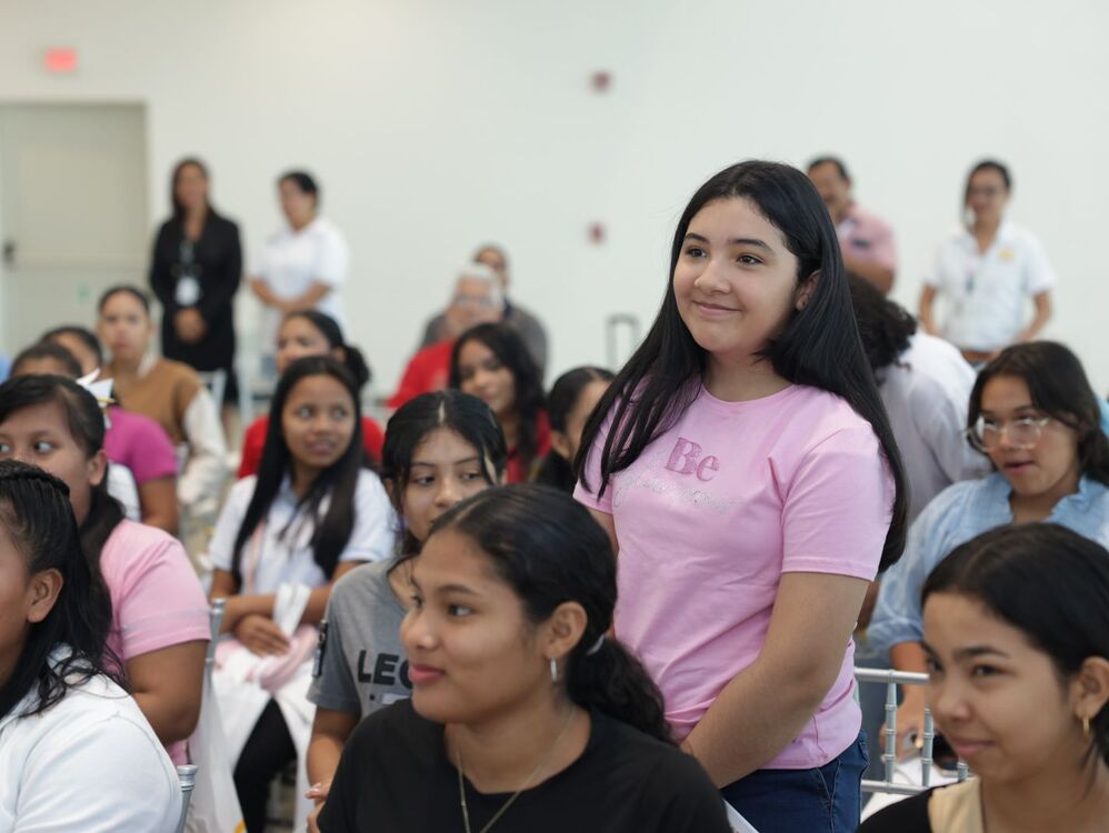 Imagen de portada Campamento STEAM en Rosa del ITSE: empoderando a las jóvenes a aprender carreras enfocadas en ciencia, matemáticas y tecnología