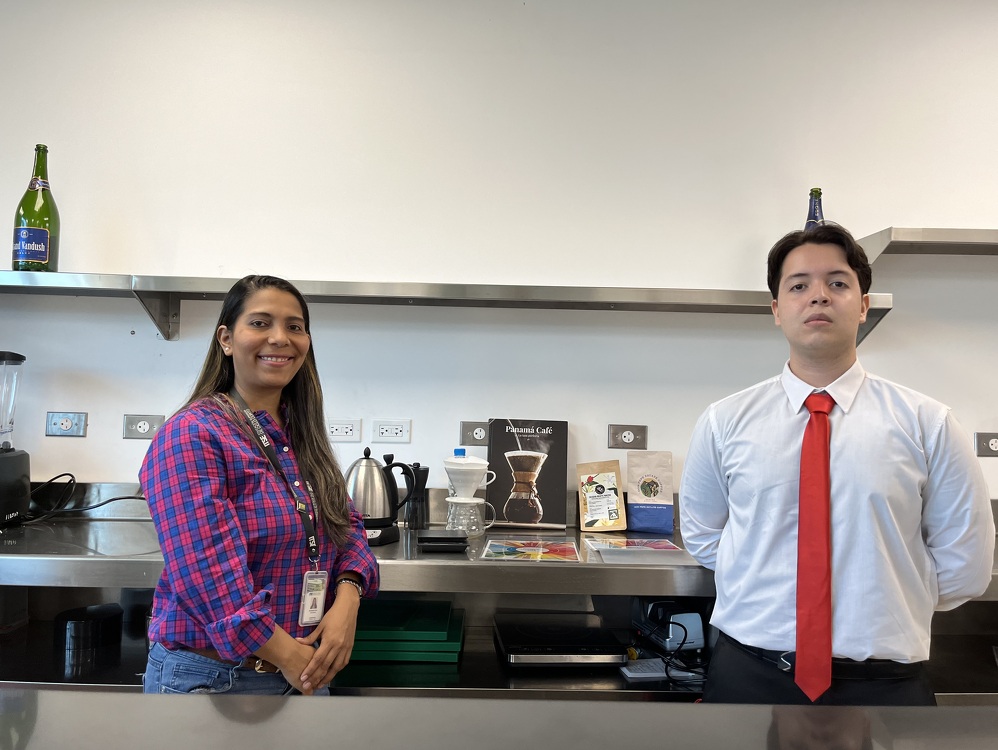 Imagen de portada Estudiantes del ITSE apasionados por el café geisha: una nueva generación en una industria que va en ascenso