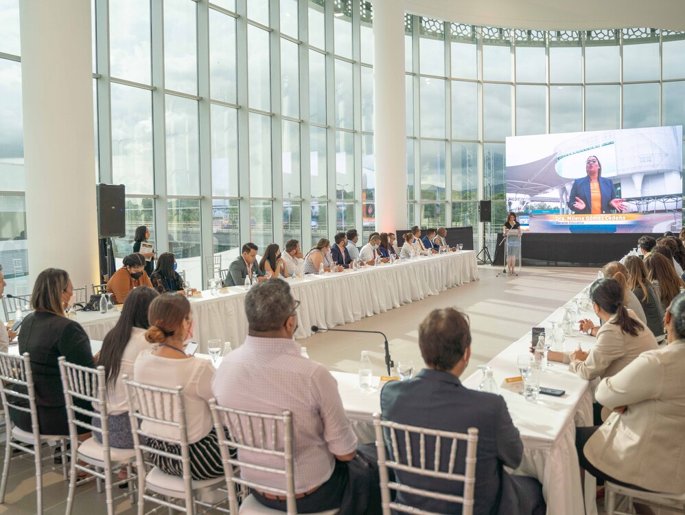 Imagen de portada ITSE recibe a delegación que participa en foro internacional sobre juventud y empleo 