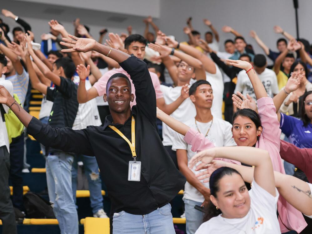 Imagen de portada Jóvenes alzan su voz en Foro realizado en el ITSE