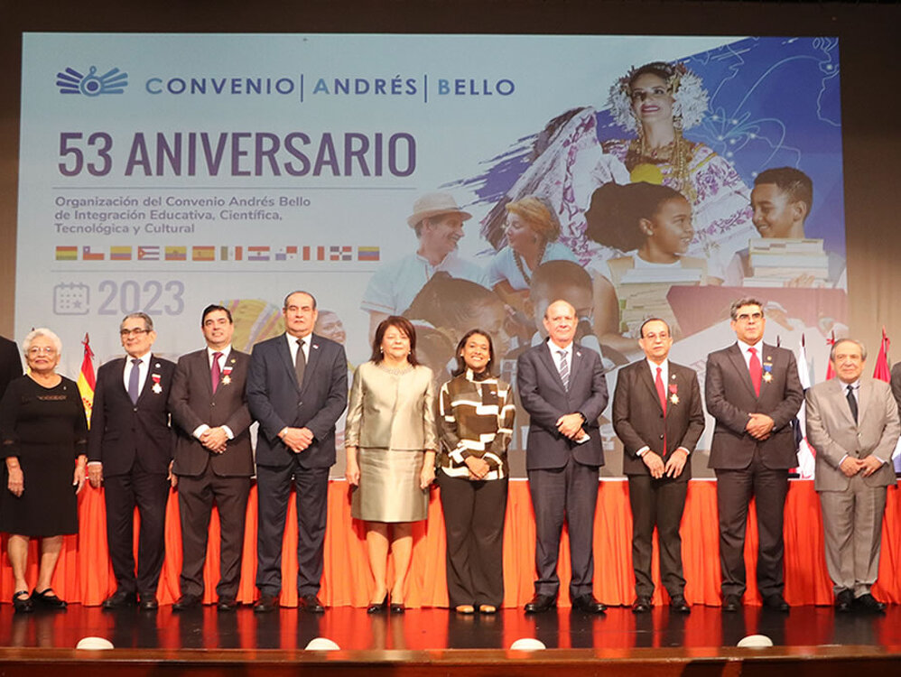 Imagen de portada Gerente Educativa del ITSE asiste a ceremonia de celebración del 53 aniversario de la fundación del Convenio Andrés Bello 