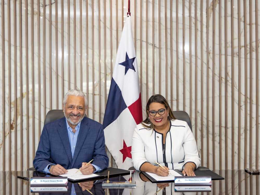 Imagen de portada Canal de Panamá y el ITSE firman convenio de cooperación académica