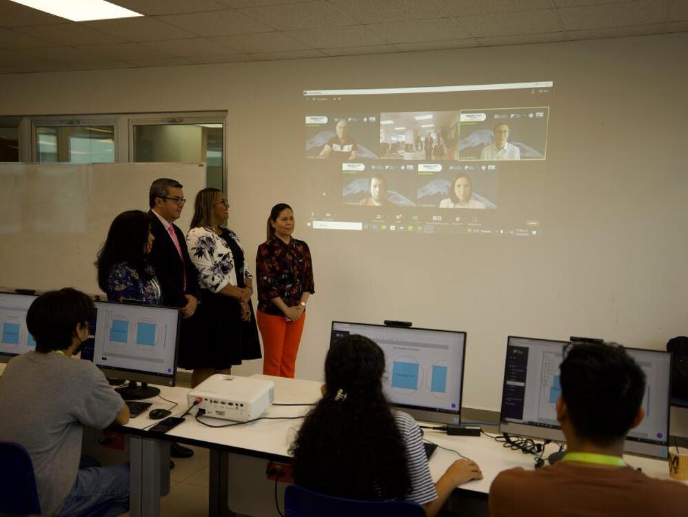 Imagen de portada Estudiantes del ITSE se suman al Ideatón del Tec de Monterrey