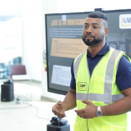 ITSE fortalece competencias técnicas con capacitación en tecnologías de montacargas eléctricos