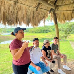 Aprendizaje que transforma: estudiantes del ITSE impulsan propuestas de innovación turística en Bayano Adventure