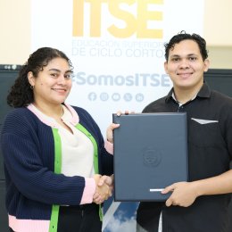 ITSE avanza en la entrega extraordinaria de títulos y fortalece la incorporación de nuevos profesionales al país