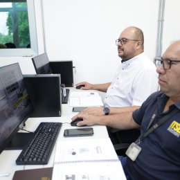 Escuela de Tecnología Industrial fortalece competencias en simulación CNC con entrenamiento especializado de FANUC