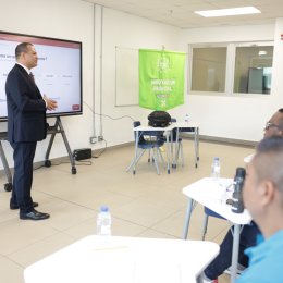 ITSE evalúa a aspirantes a docentes mediante clases simuladas que reflejan los retos del aula real