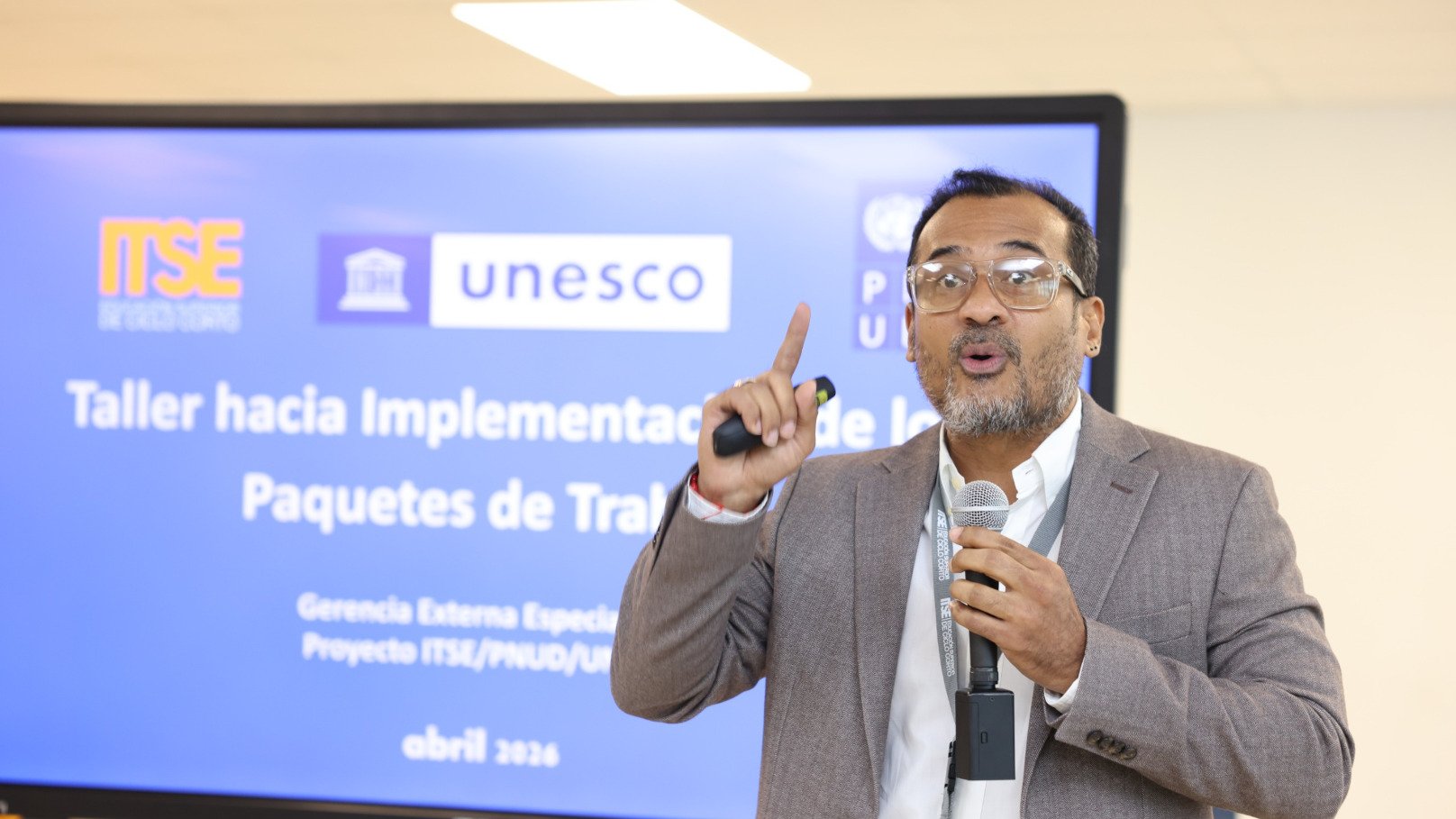 ITSE y UNESCO impulsan taller estratégico para fortalecer la calidad institucional y académica