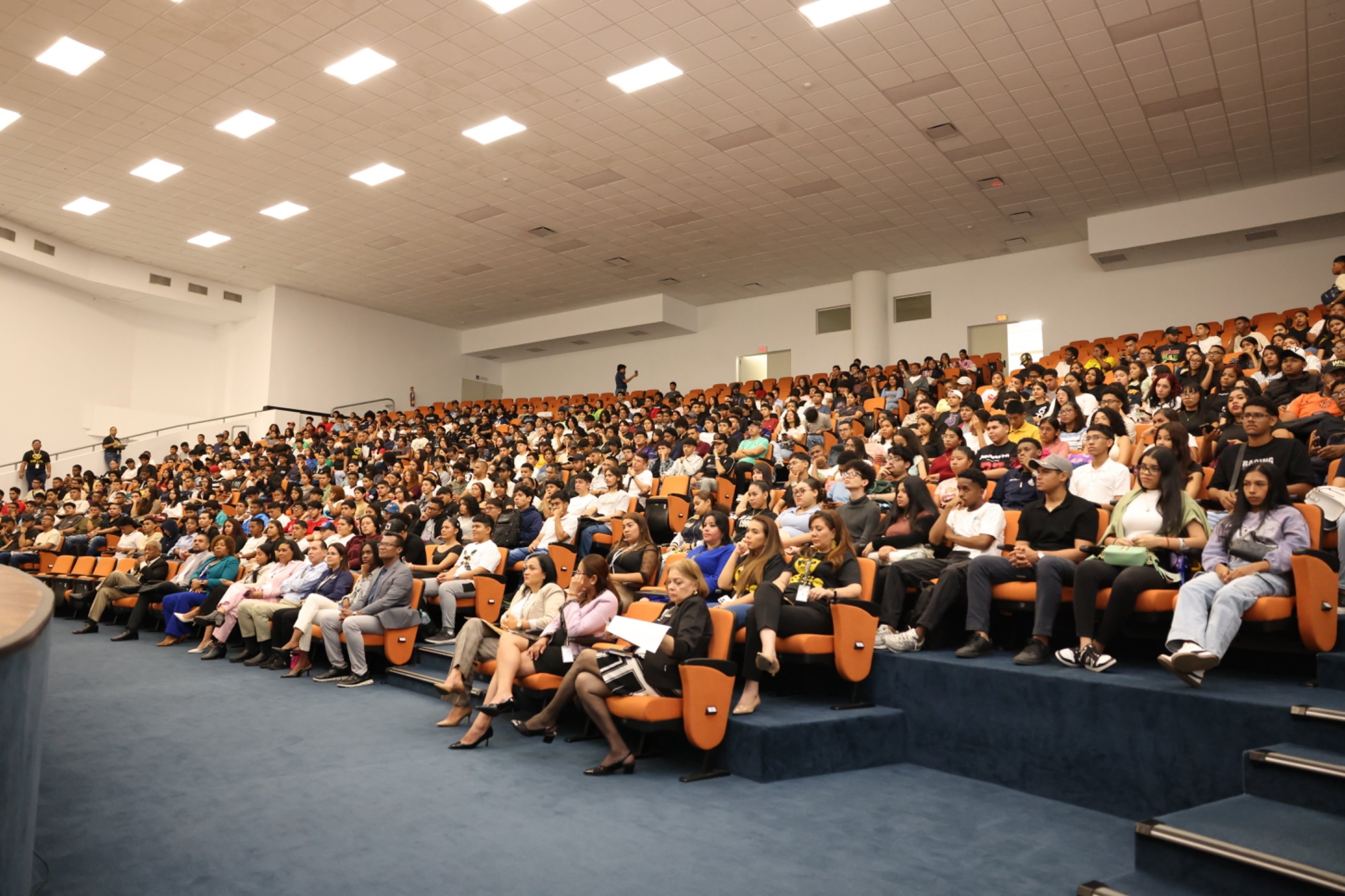 ITSE da la bienvenida a los más de mil nuevos estudiantes al II Cuatrimestre 2026