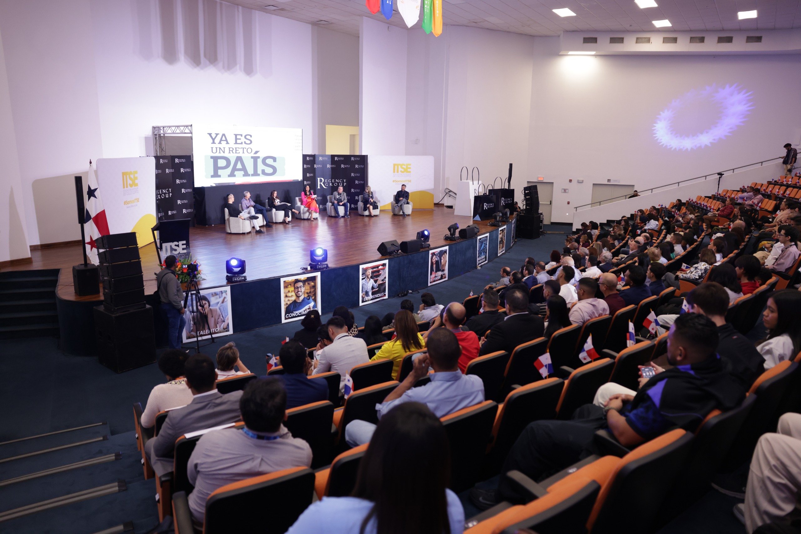 ITSE y Grupo Regency presentan innovadora ruta de especialización en Retail e inauguran el Centro de Simulación Nike