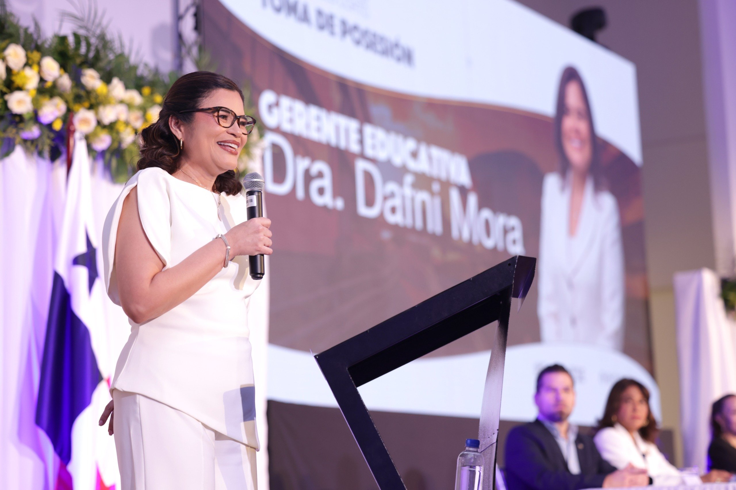 La Dra. Dafni Mora toma posesión como nueva Gerente Educativa del ITSE