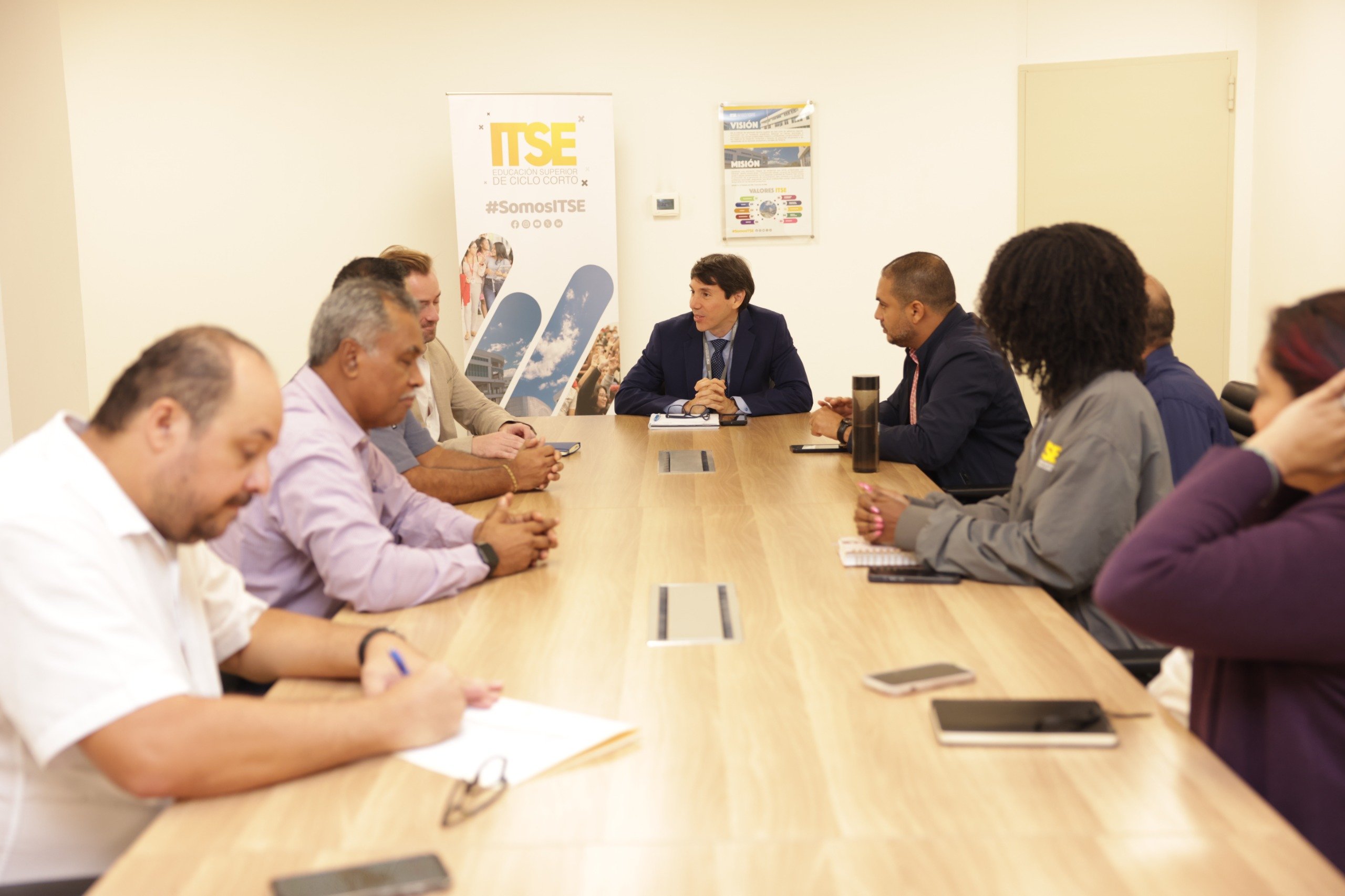 ITSE y Volkswagen fortalecen vínculos para impulsar oportunidades de formación técnica
